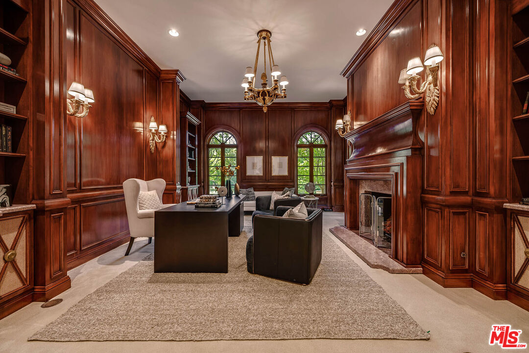 70 Beverly Park
