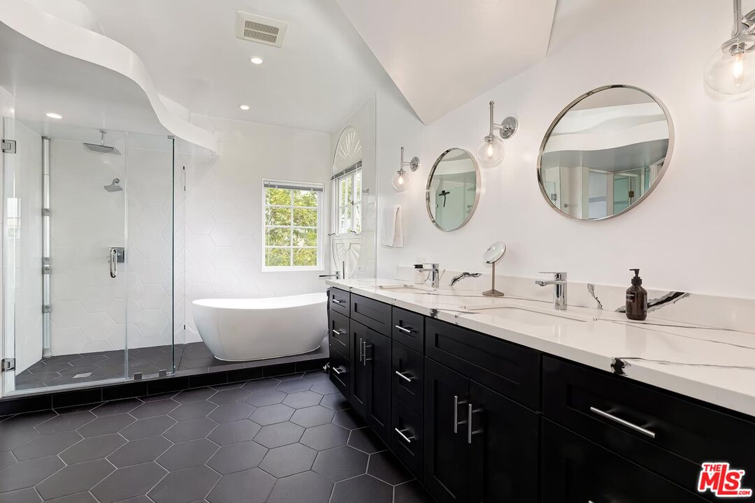 9921 Durant Dr Unit: 2