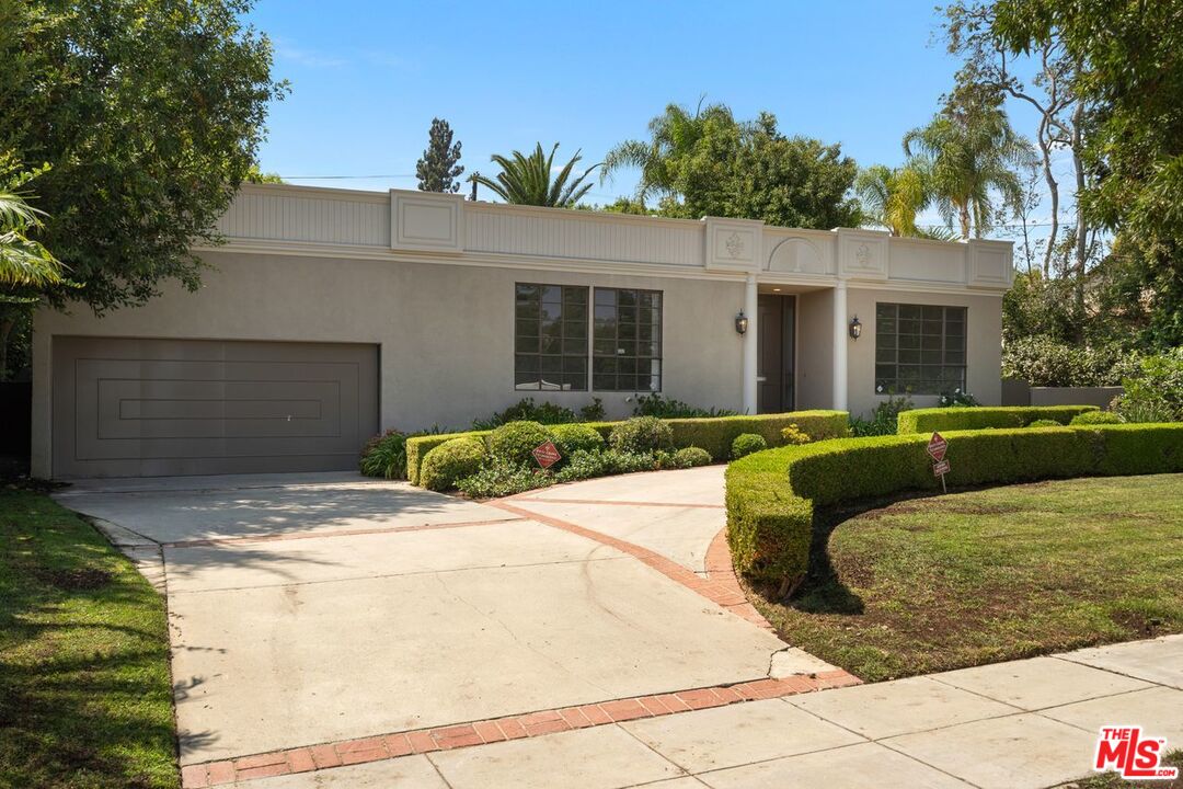 519 N Rexford Dr