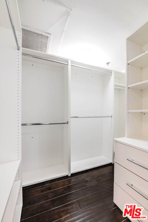 10660 Wilshire Blvd Unit: 701