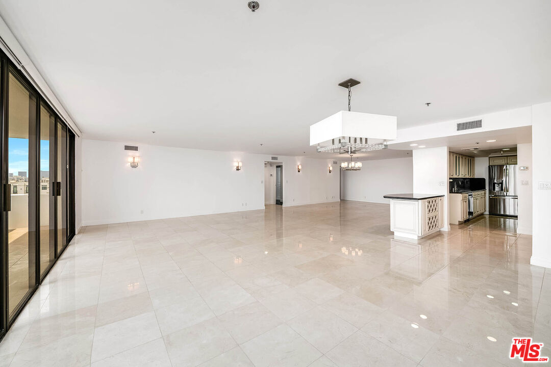 10660 Wilshire Blvd Unit: 701