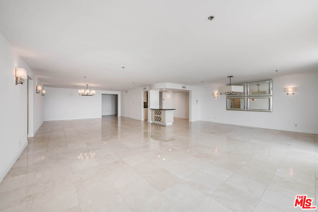 10660 Wilshire Blvd Unit: 701