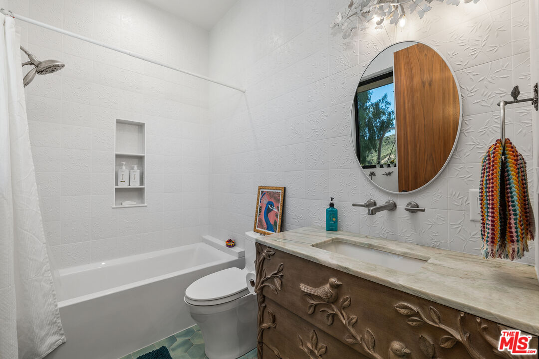 31847 Hidden Highland Rd