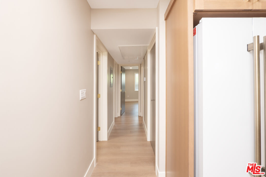 591 E 9th St Unit: B