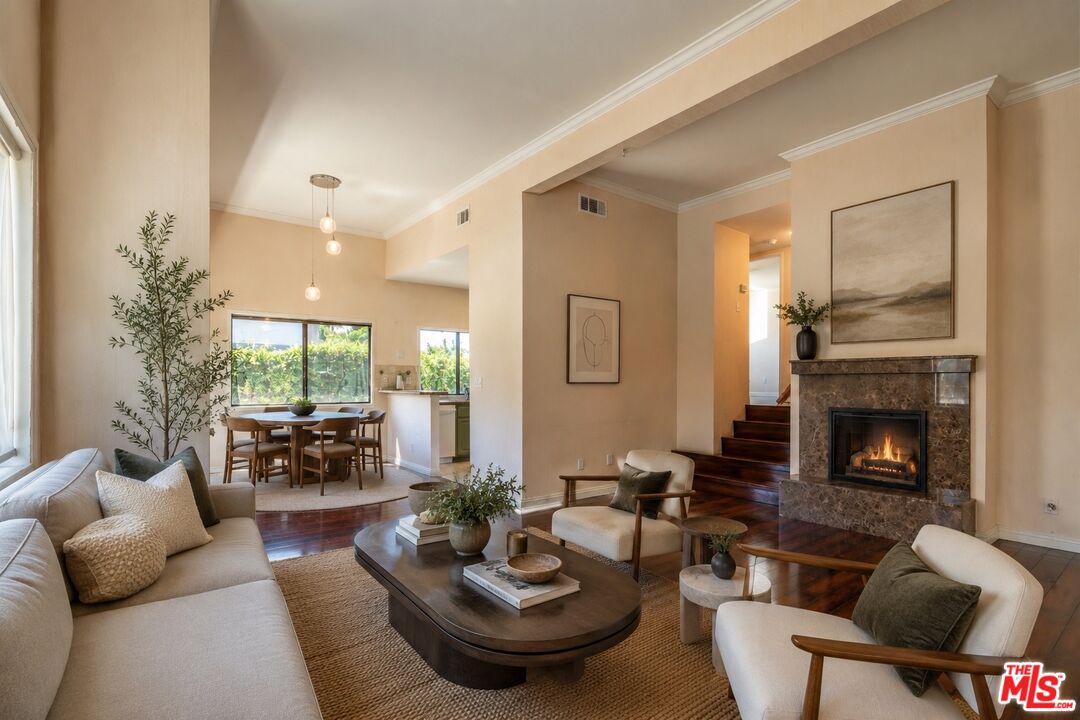 18445 Hatteras St Unit: 504