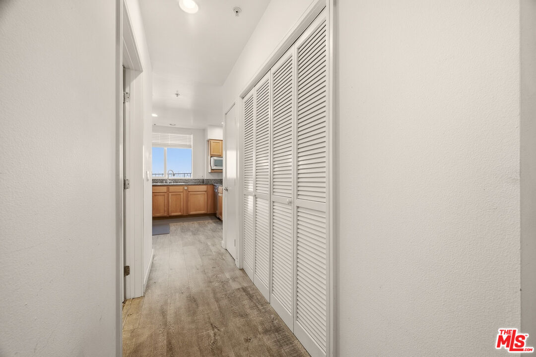 1222 S Westgate Ave Unit: 104