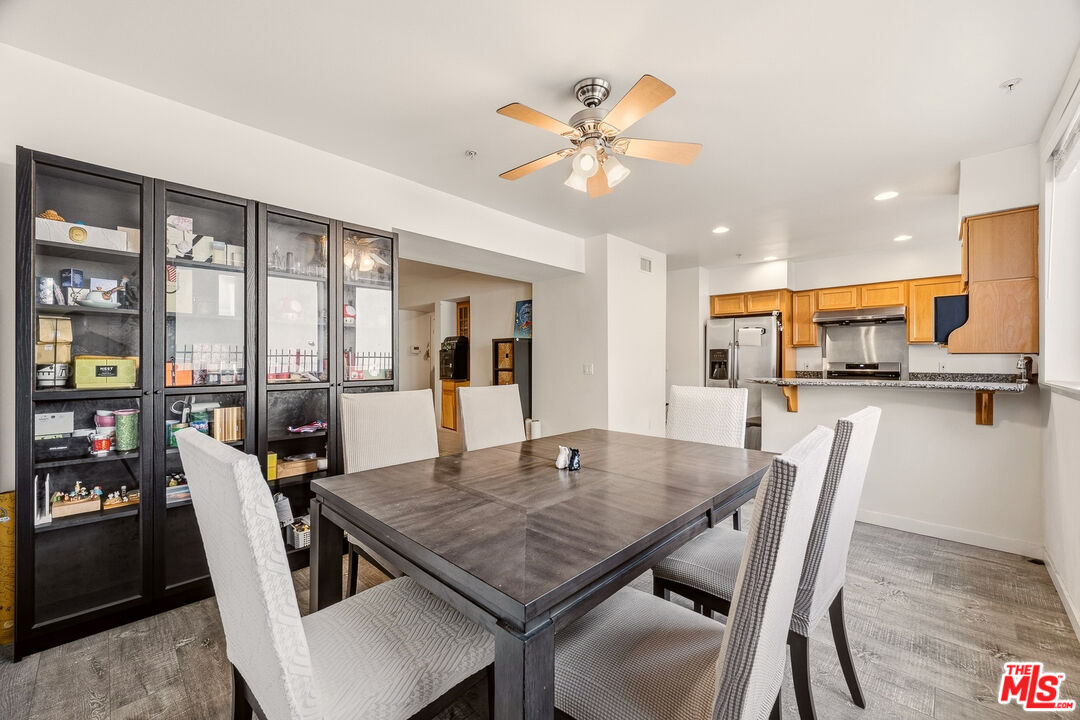 1222 S Westgate Ave Unit: 104