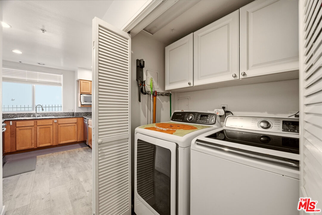 1222 S Westgate Ave Unit: 104