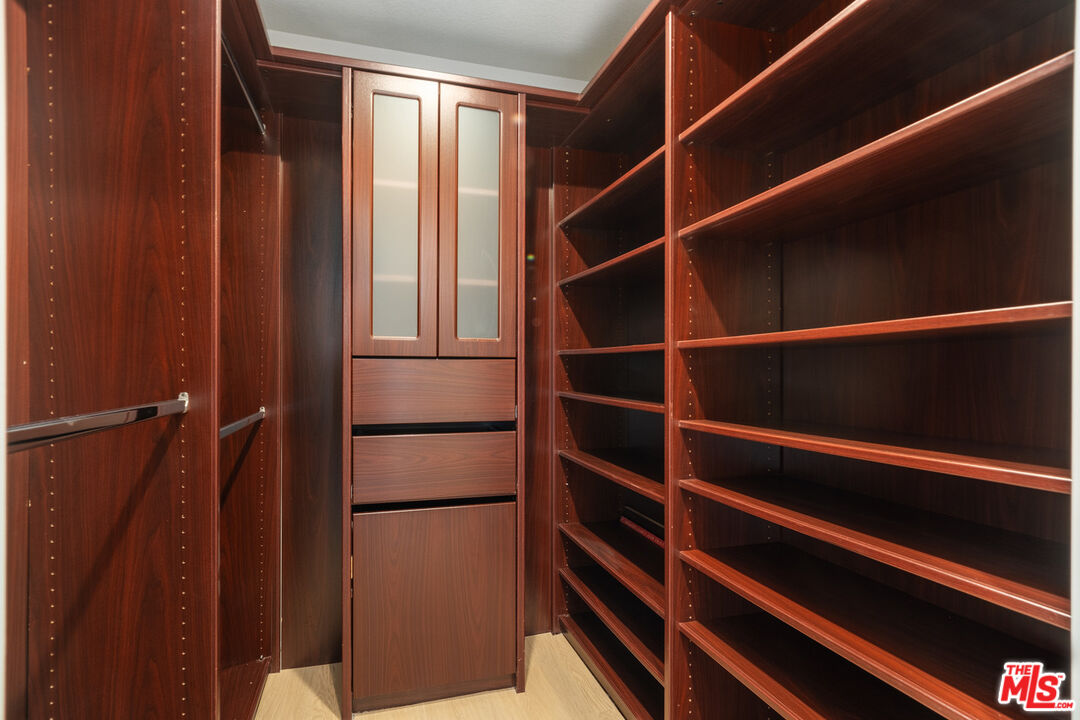 200 N Swall Dr Unit: 9