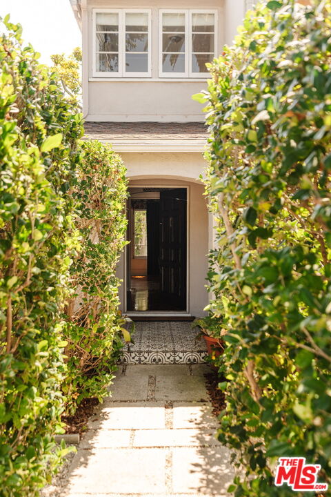 3008 Motor Ave