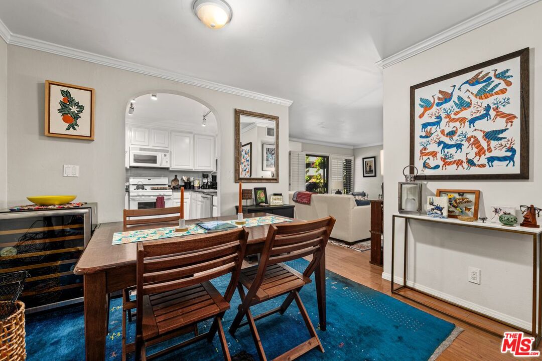 950 N Kings Rd Unit: 108