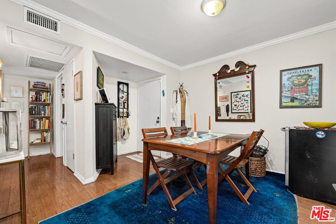 950 N Kings Rd Unit: 108