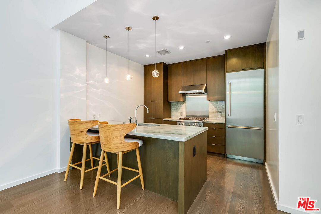 1705 Ocean Ave Unit: 103