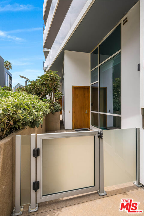 1705 Ocean Ave Unit: 103