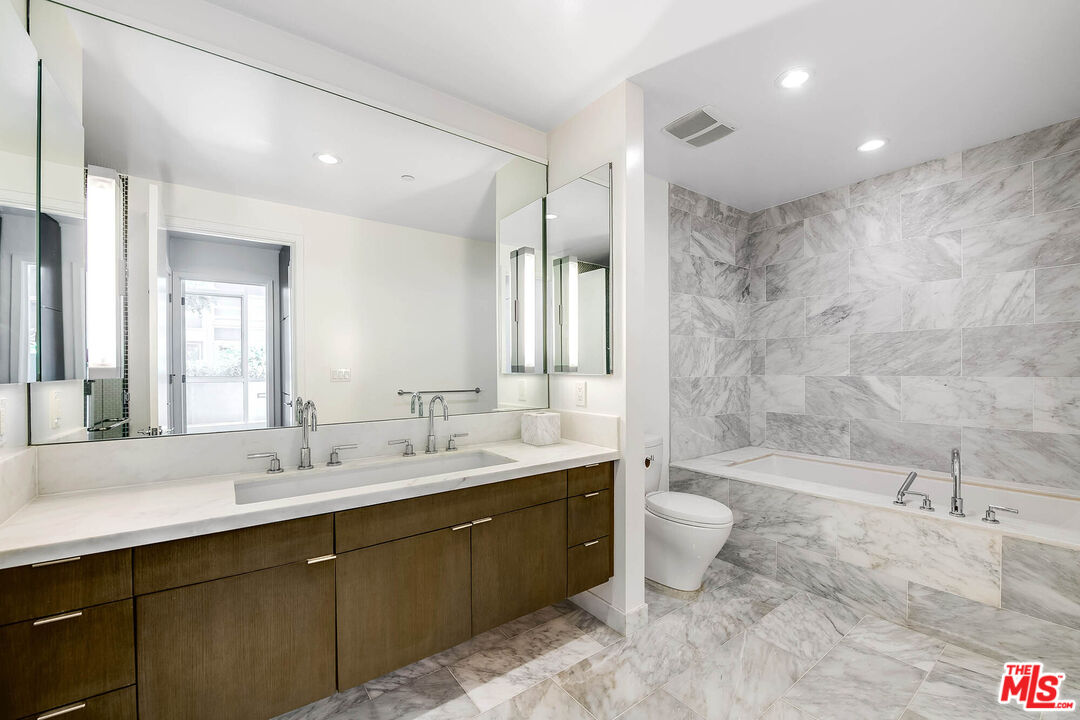 1705 Ocean Ave Unit: 103