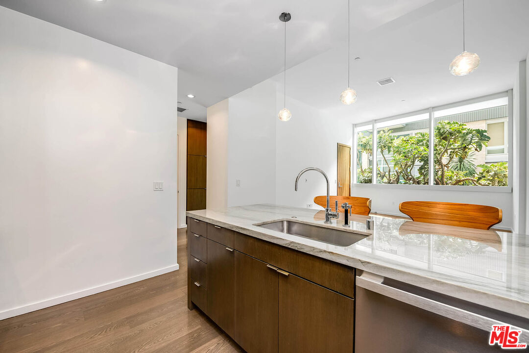 1705 Ocean Ave Unit: 103
