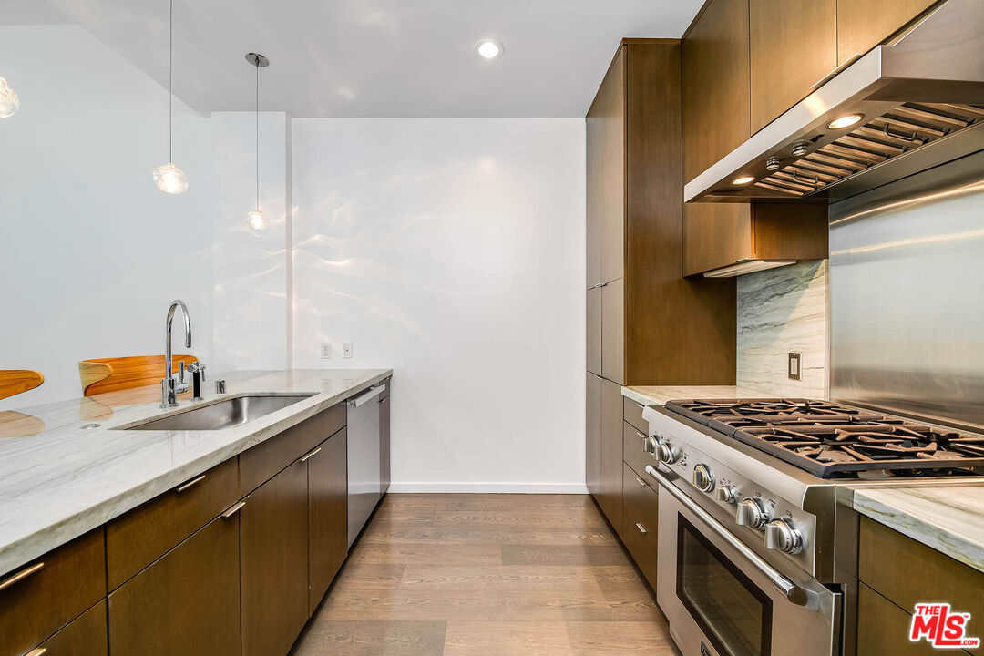 1705 Ocean Ave Unit: 103