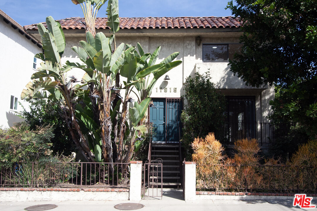 11515 Ohio Ave Unit: 5A