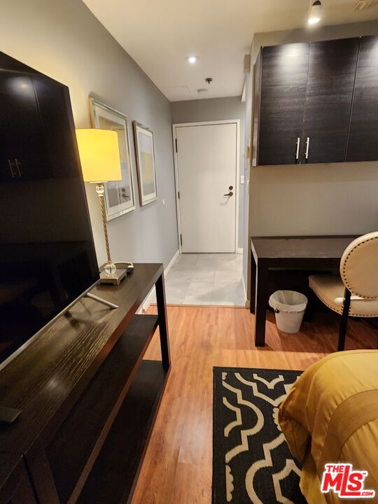 10660 Wilshire Blvd Unit: 101