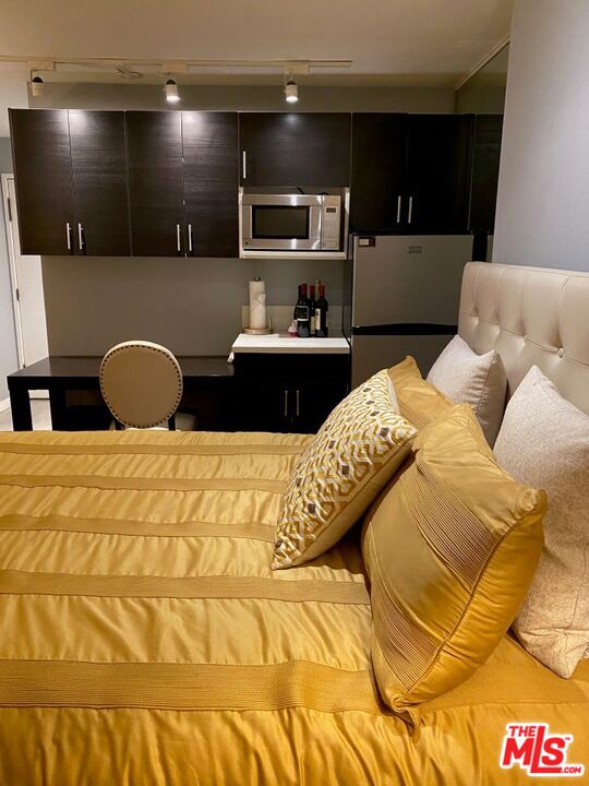 10660 Wilshire Blvd Unit: 101