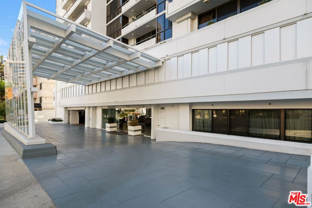 10660 Wilshire Blvd Unit: 101