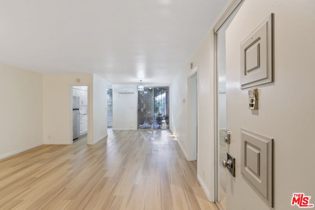 4255 W 5th St Unit: 209