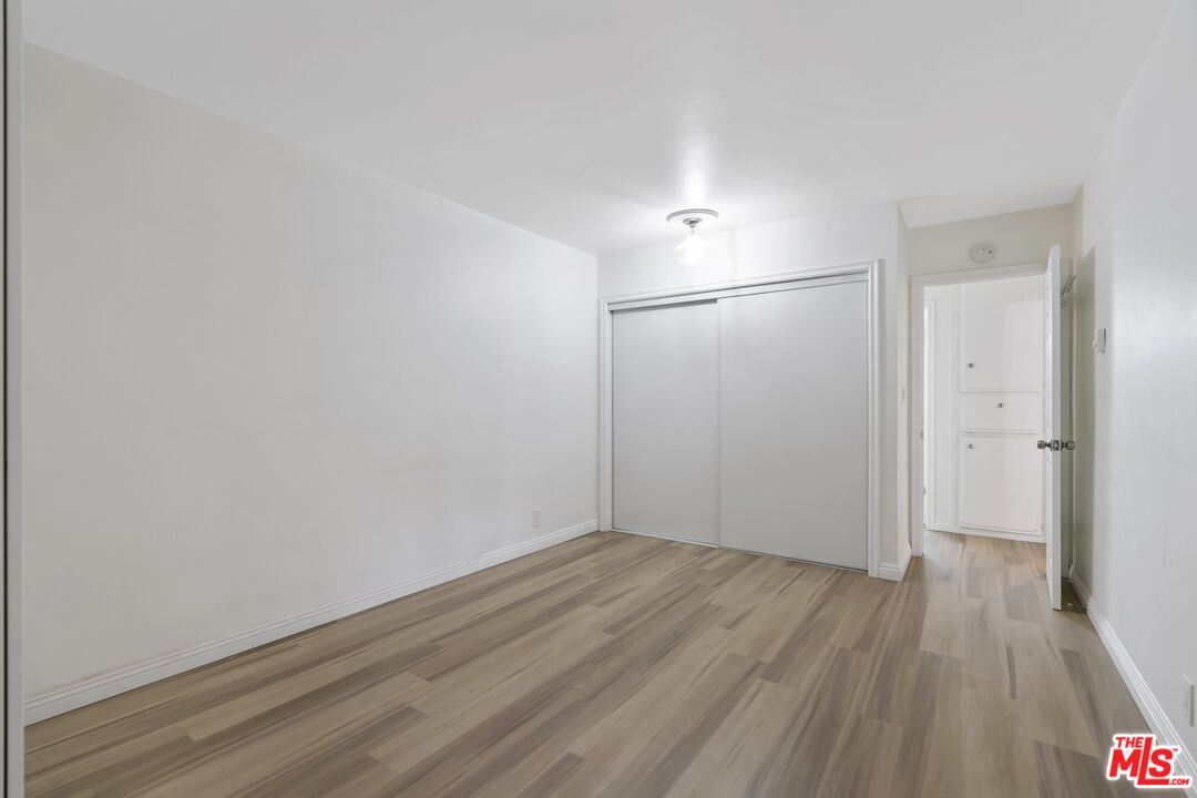 4255 W 5th St Unit: 209