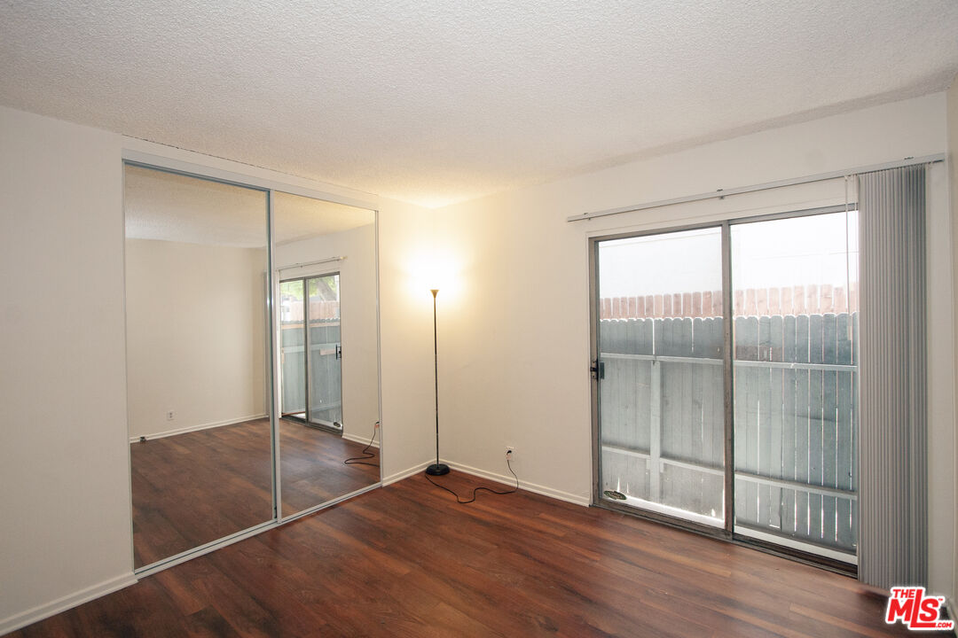11521 Rochester Ave Unit: 1