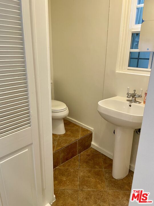 9050 Elevado St Unit: Guest Home