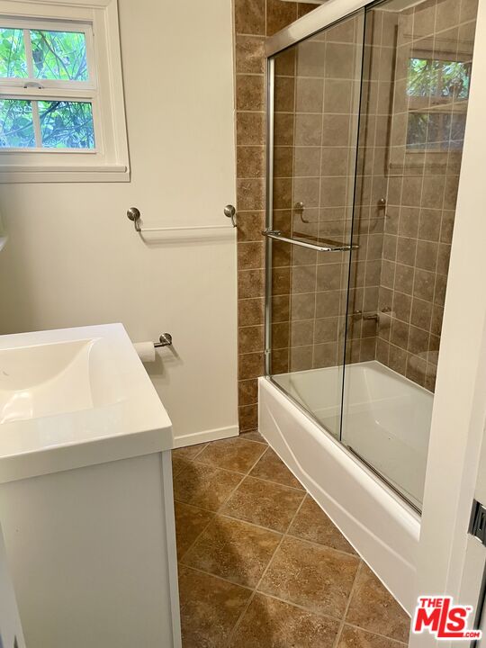 9050 Elevado St Unit: Guest Home
