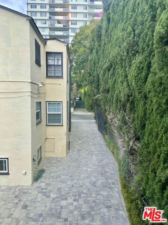 9050 Elevado St Unit: Guest Home