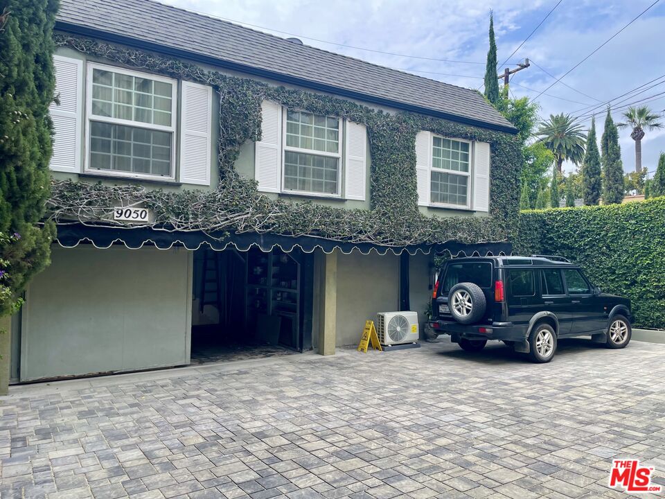 9050 Elevado St Unit: Guest Home
