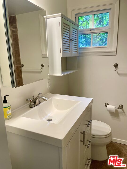 9050 Elevado St Unit: Guest Home