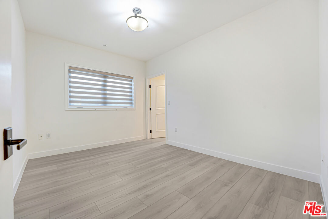 927 S Wooster St Unit: 2