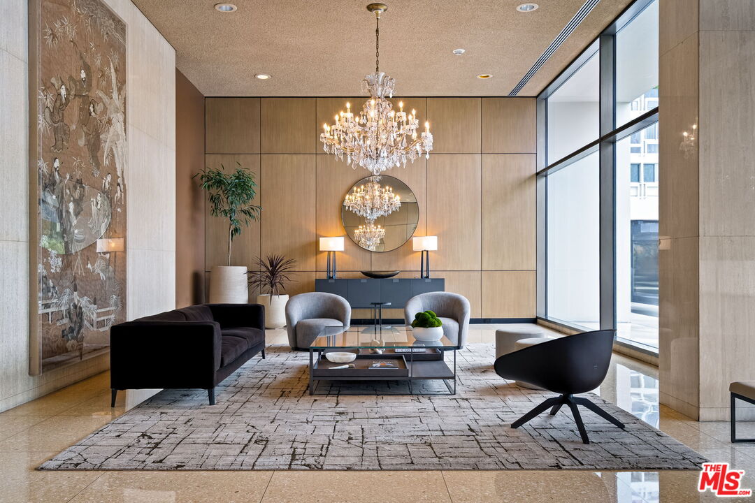 2222 Avenue Of The Stars Unit: 1601