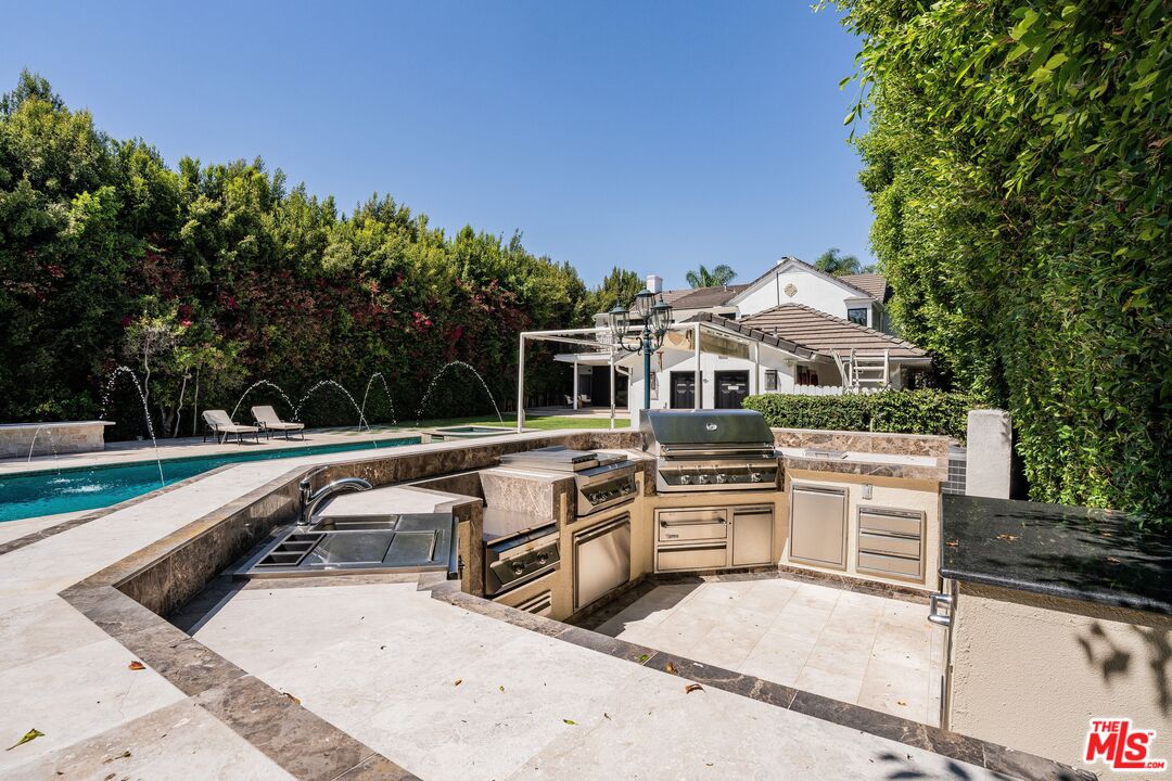 701 Trenton Dr