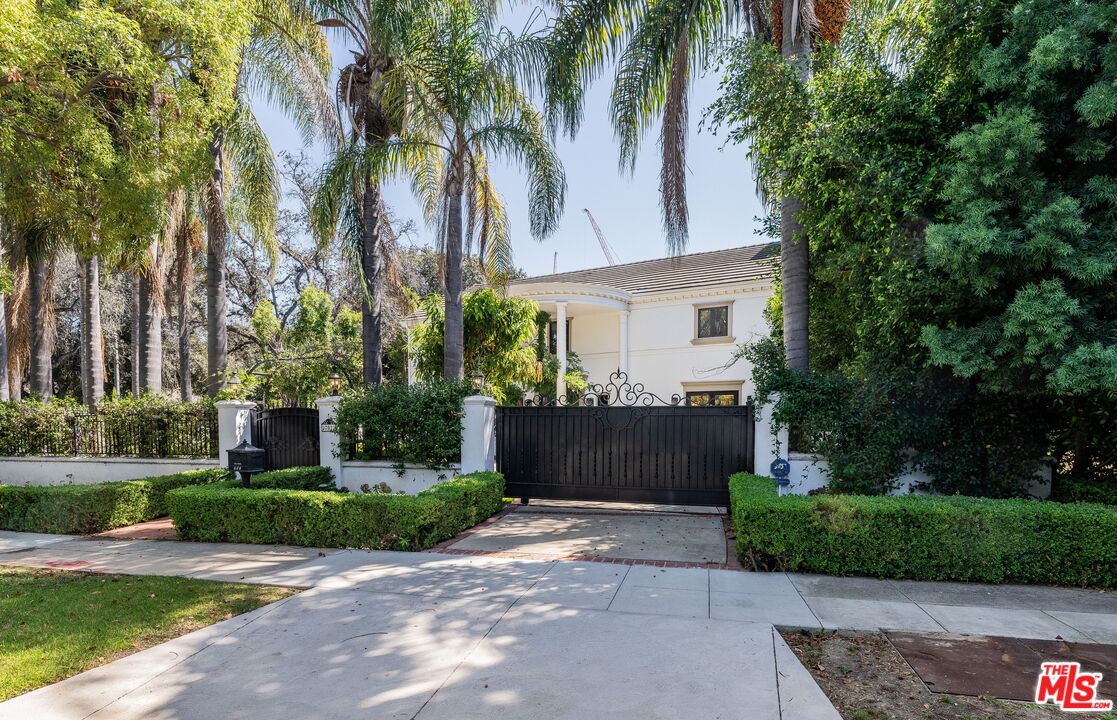 701 Trenton Dr