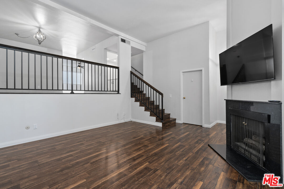 6225 Shoup Ave Unit: 109