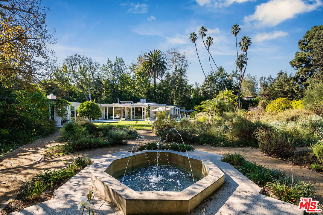 101 Bel Air Rd