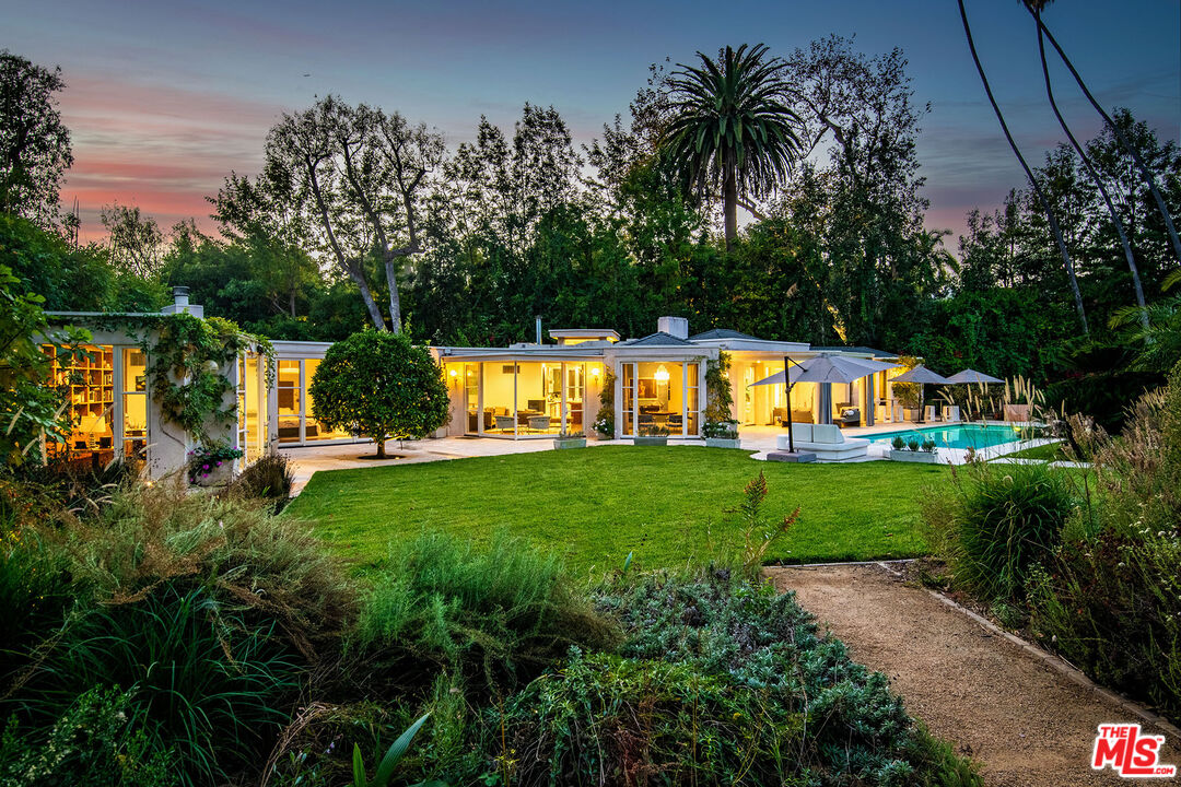 101 Bel Air Rd
