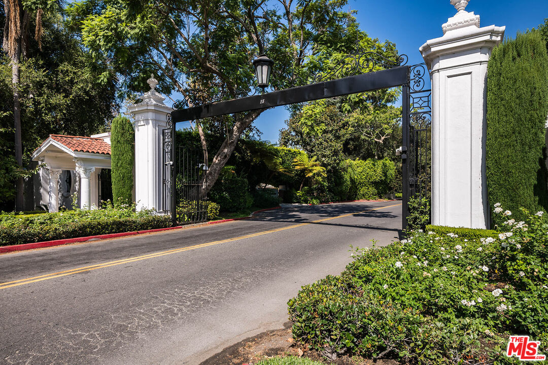 101 Bel Air Rd