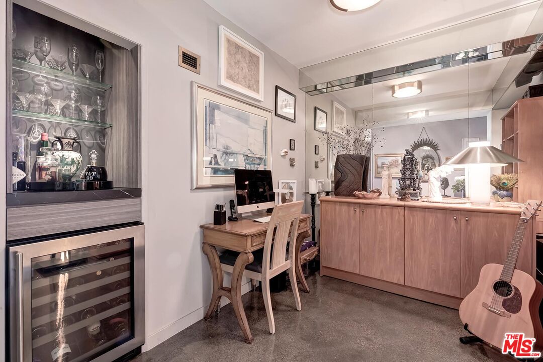 999 N Doheny Dr Unit: 1012