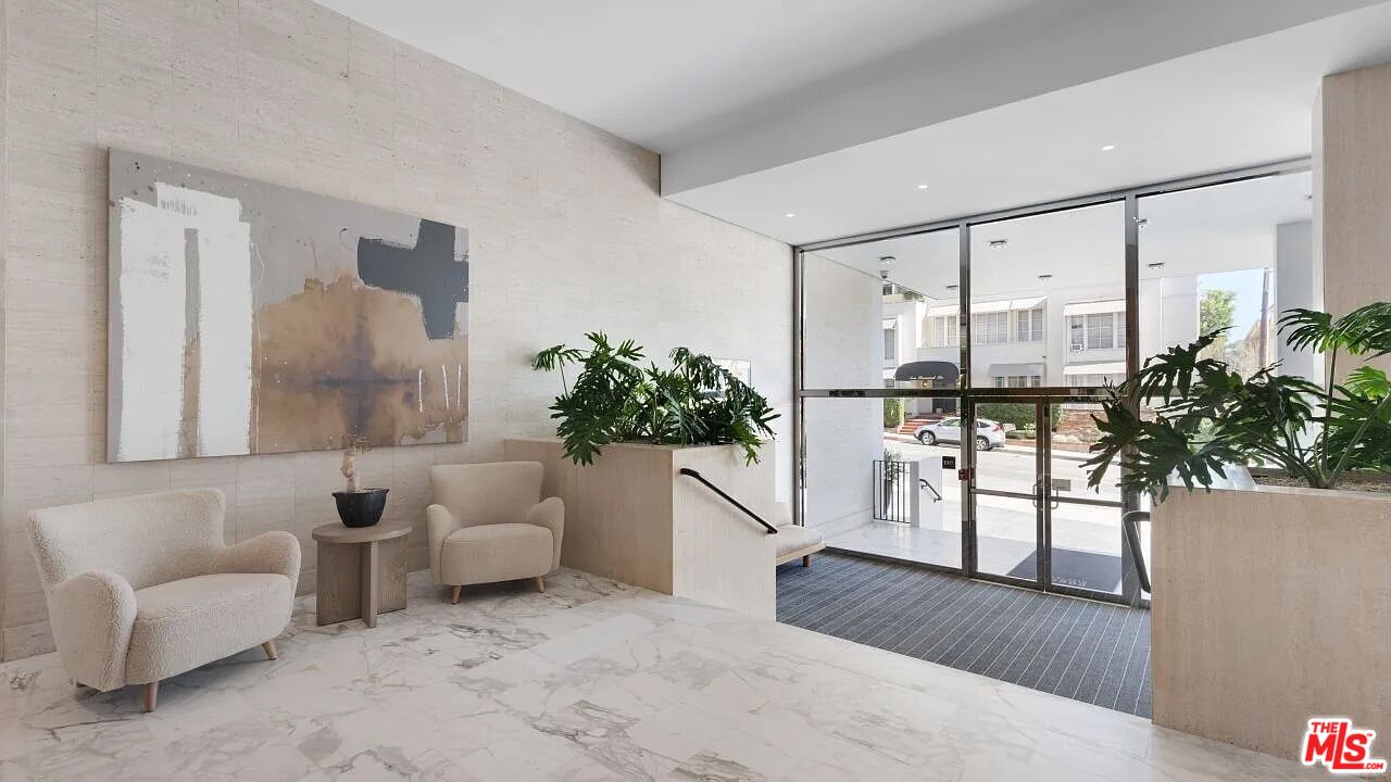 999 N Doheny Dr Unit: 1012