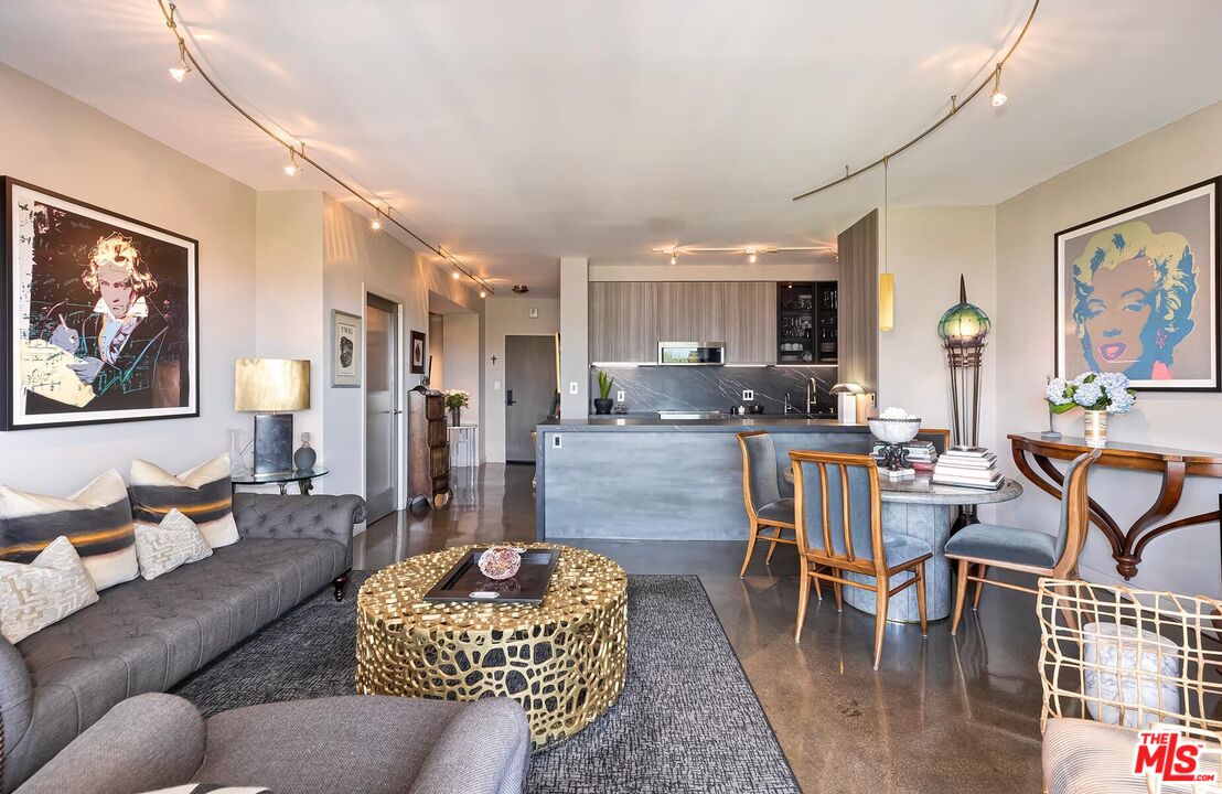 999 N Doheny Dr Unit: 1012