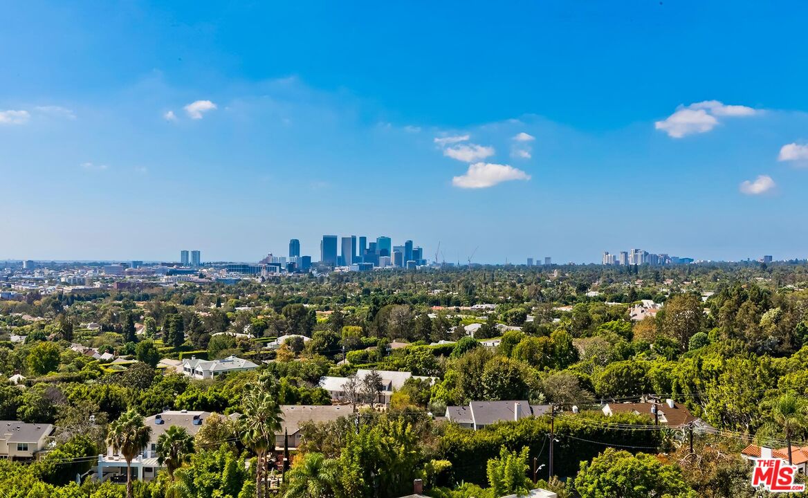 999 N Doheny Dr Unit: 1012