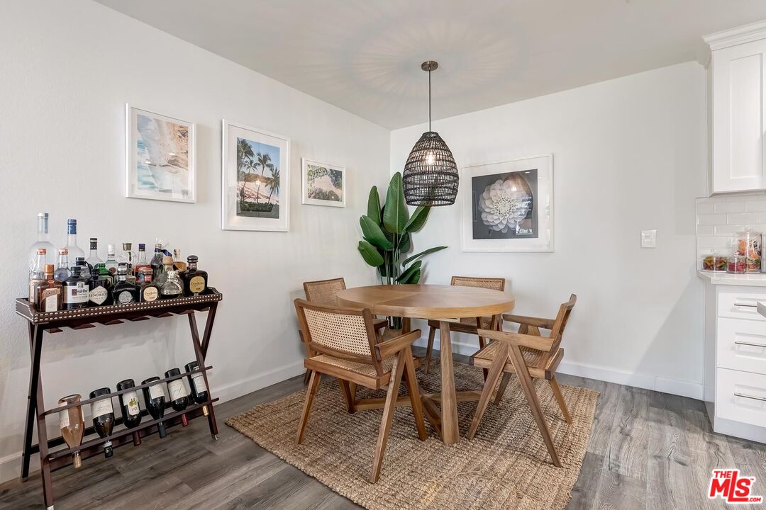 8530 Holloway Dr Unit: 422