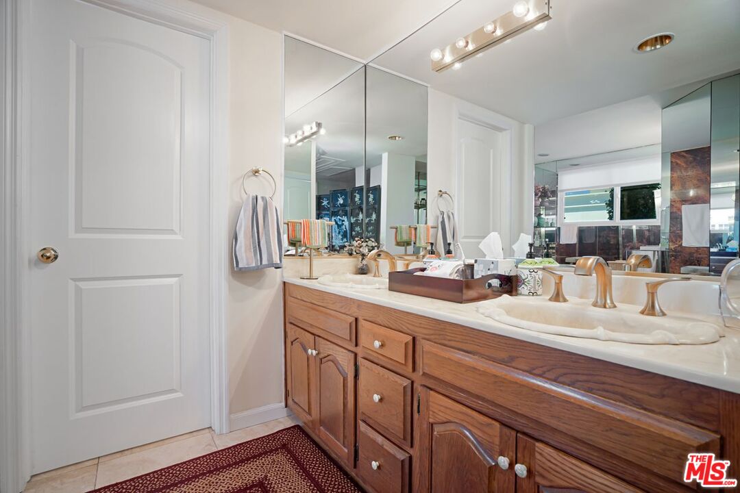 9330 Clifton Way Unit: 105