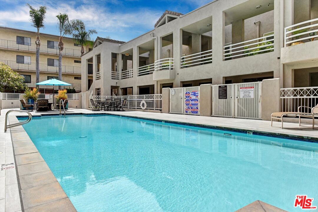 2604 E 20th St Unit: 205E