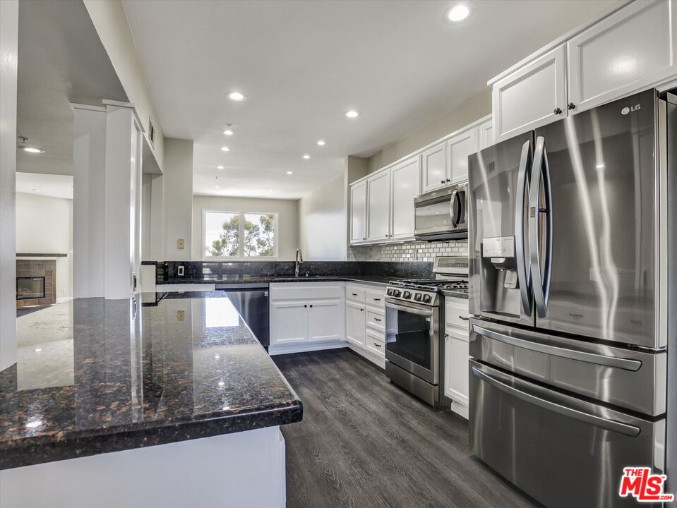 2604 E 20th St Unit: 205E