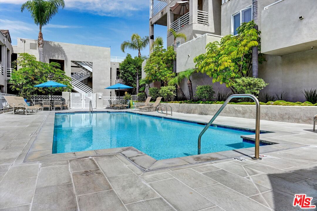 2604 E 20th St Unit: 205E